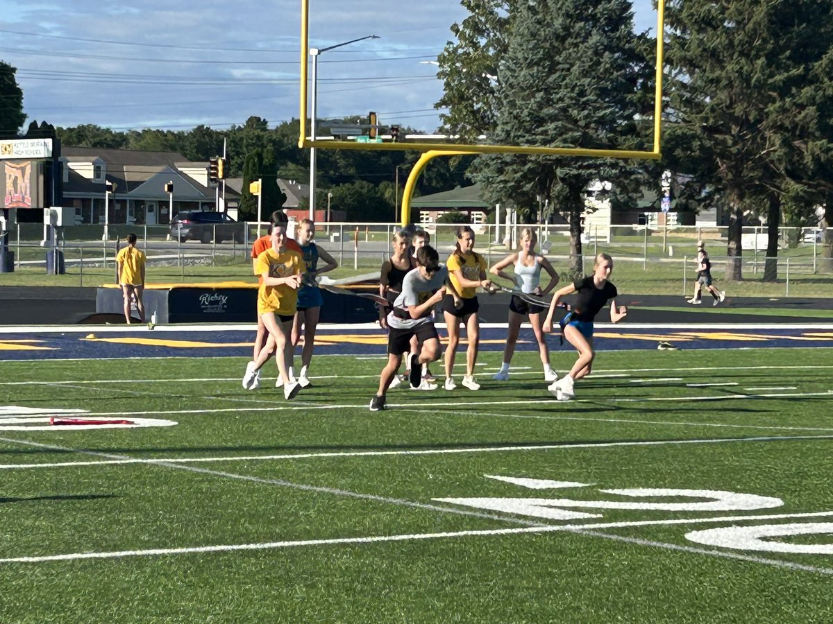 Kettle Moraine Boys/Girls Track & Field tweet media