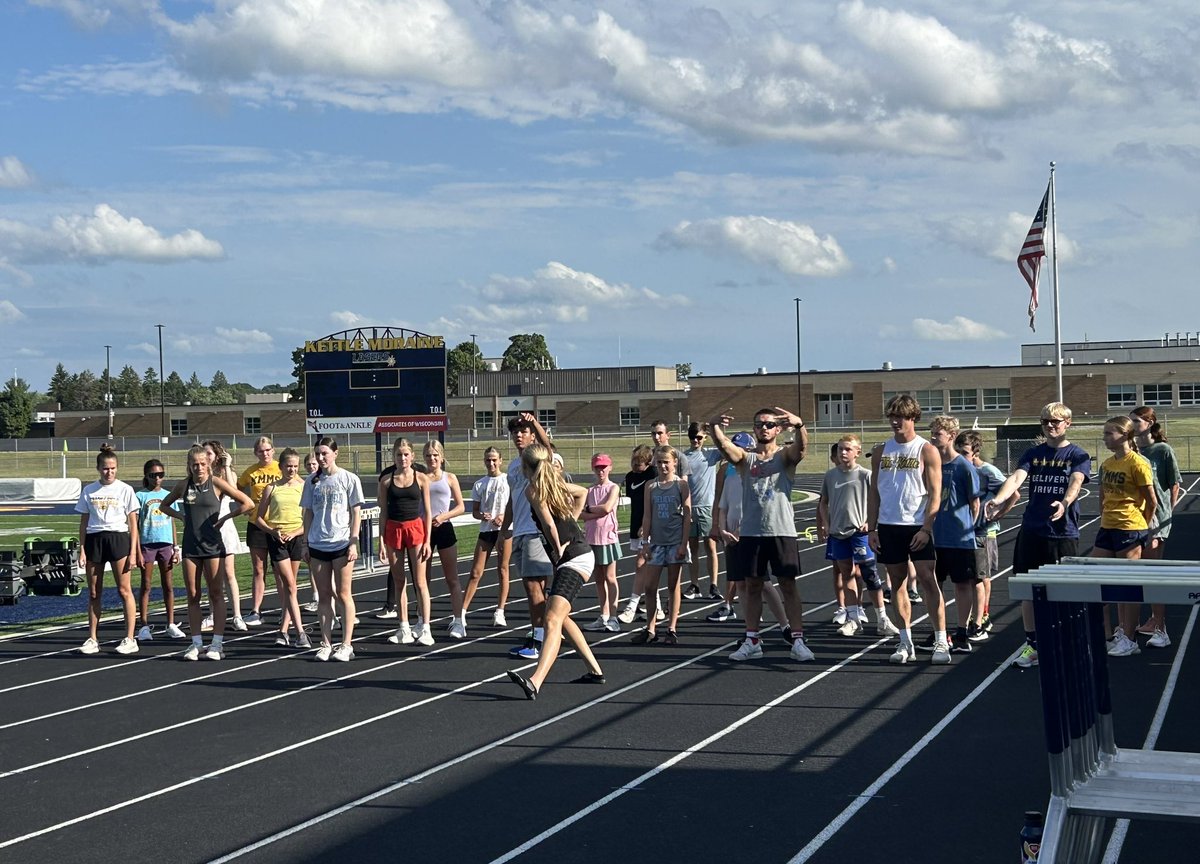Kettle Moraine Boys/Girls Track & Field tweet media