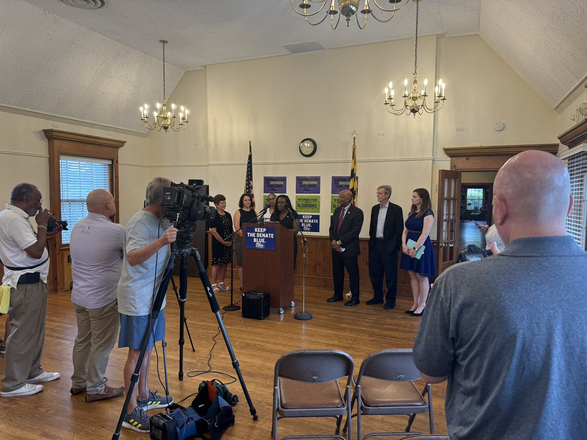 mddems's tweet photo. Happening now: @mddems hold press conference highlighting how Republican Larry Hogan could deliver Republicans control of the United State Senate. https://t.co/82js65Hqus