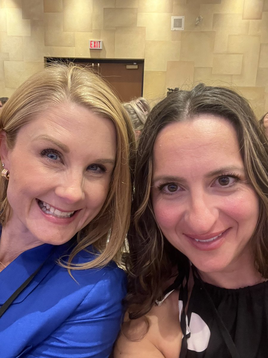 Antonia Mantonakis | The Wine Psychologist tweet media