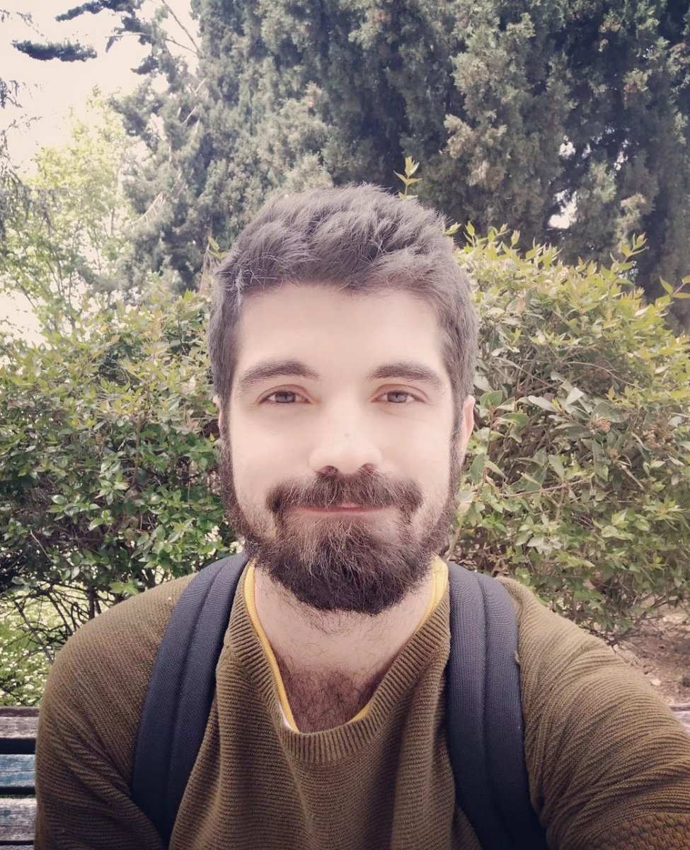 ItsSalvaBTW's tweet photo. Yo y mi Pokémon favorito https://t.co/4wIhKhZvLk