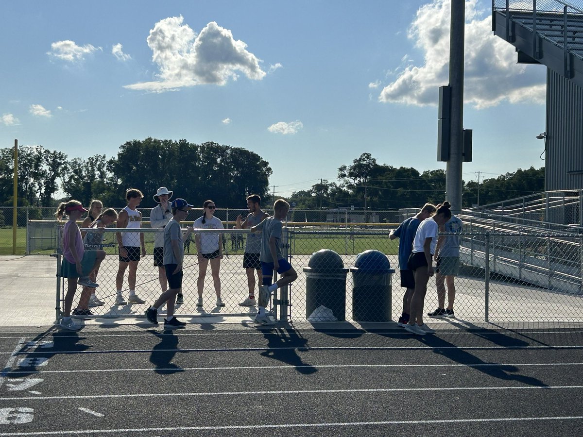 Kettle Moraine Boys/Girls Track & Field tweet media