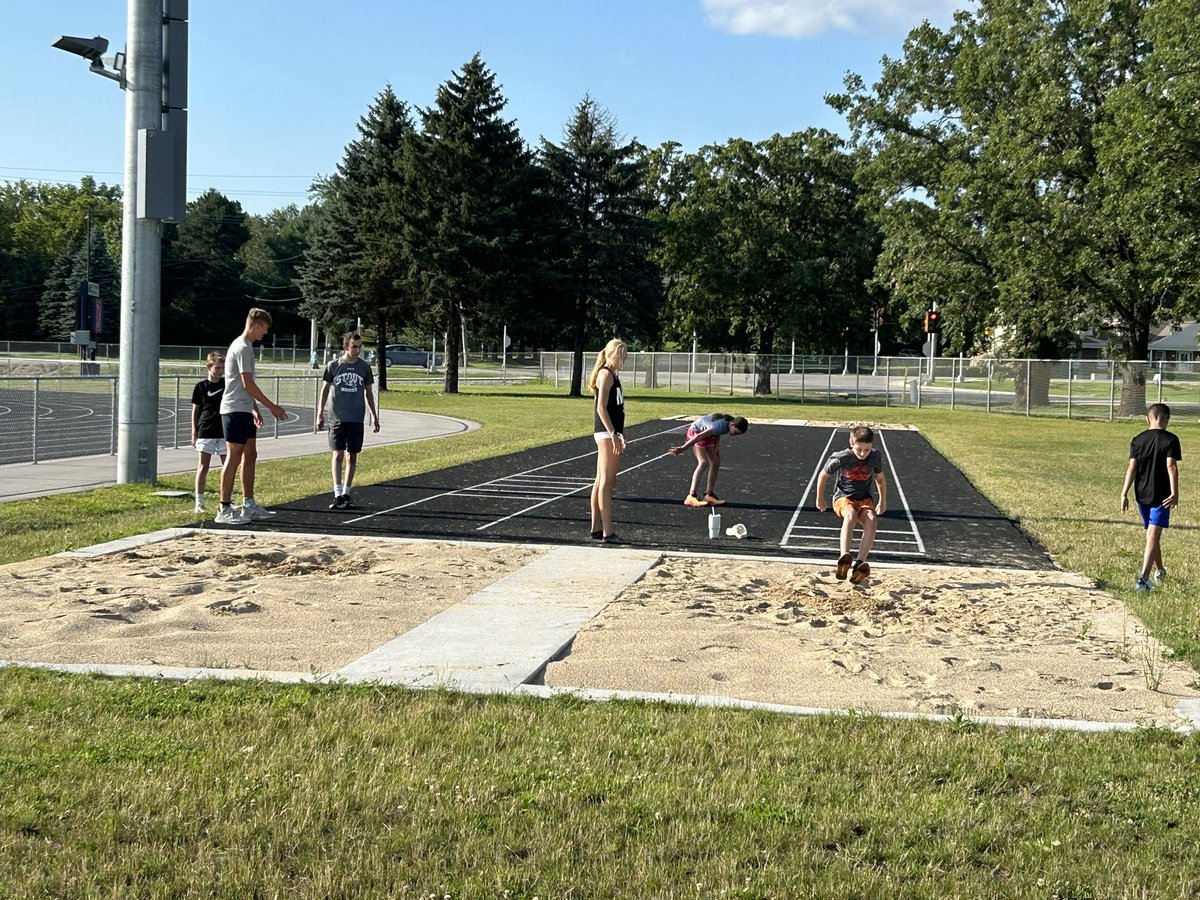 Kettle Moraine Boys/Girls Track & Field tweet media