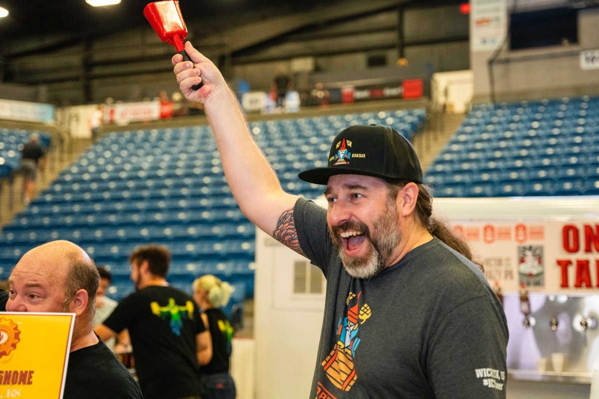 hcuarena's tweet photo. Not a bad way to spend a Saturday! Air Capital Bacon, Bourbon &amp; Brews last weekend was (as always) so. much. fun! Congrats to our bacon eating contestants and winner, newcomer @jumbosbeef for winning Best Bacon Dish, and to @HoppingGnome for winning Best Beer for the 5th year! https://t.co/MRUFnmSe9z