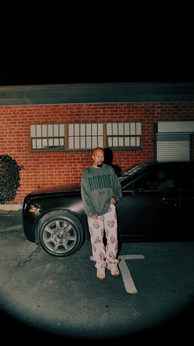 RT, Like and send this to every music producer you know..

1. No one owes you anything, ever. Unless it’s in a signed contract.

2. No one cares how good you are. They care more about if you’re easy or hard to work with.

3. Submit. Let go. Only do what’s in your control, which