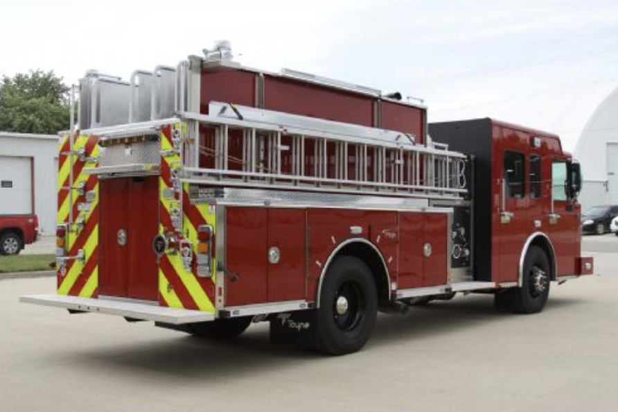 ToyneFireTrucks's tweet photo. Congratulations to the Mendon (MA) Fire Department on the delivery of their new #Toyne Pumper!
View Apparatus ยซย https://t.co/sQEpYz5WYH
Sold by: C & S Specialty, Inc.
#BuiltToTakeTheCall
#ToyneTailoredApparatus
#Firefighters
#MendonMA https://t.co/qcQLkhrOkl