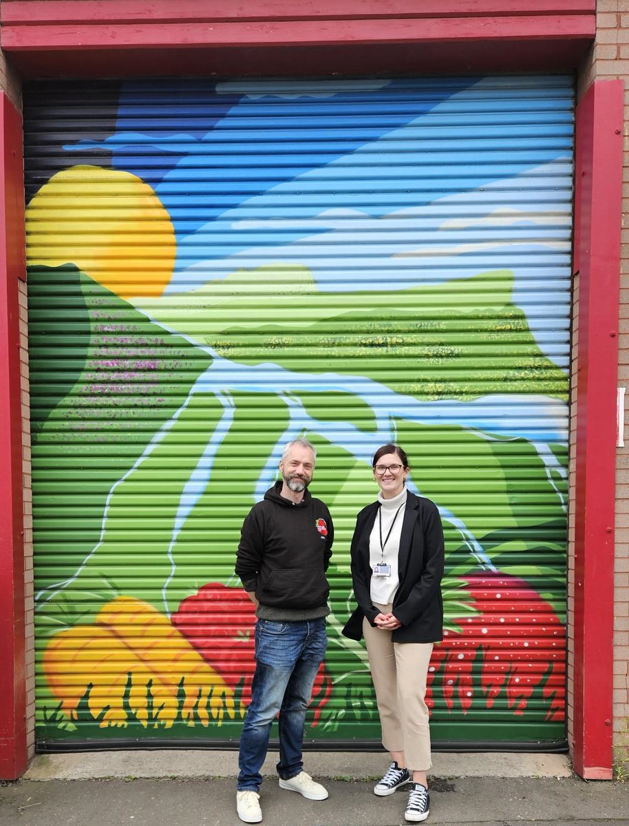 Huge thanks to <a href="/BurgesSalmon/">Burges Salmon</a> for their incredible #donation of £3,333.33 towards our community food work in Edinburgh, working to make sure everyone has equal access to nourishing food🍓 Lovely to meet Eilidh who came to meet us and hear more about our projects