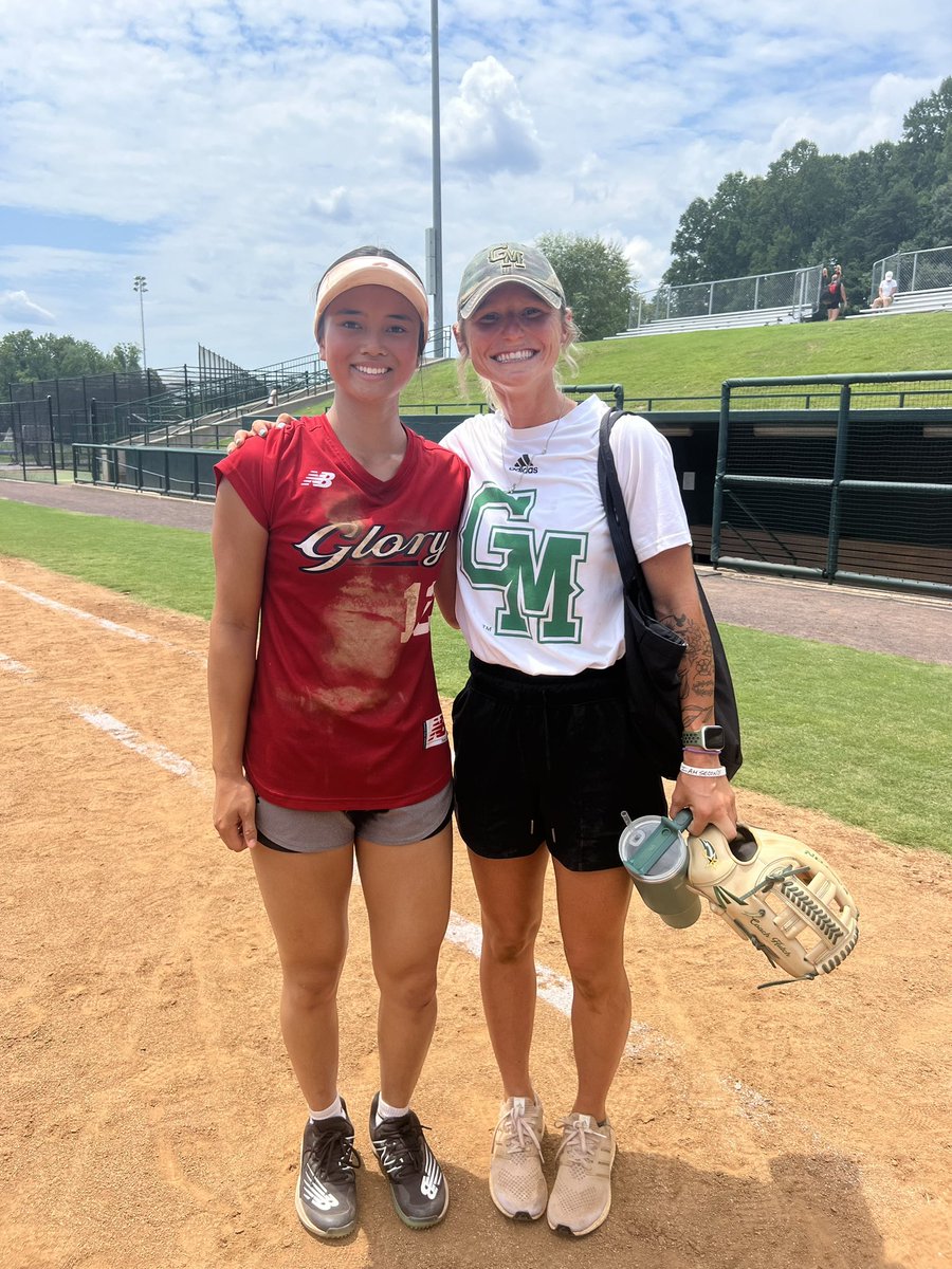 bui_ashley2026's tweet photo. Had a great time yesterday at @MasonSoftball camp! Thank you to the coaches and players for making it a great day! @jmrw20 @cam_hutcherson @CoachWThees @16GloryNational https://t.co/RfVvpSqwYD