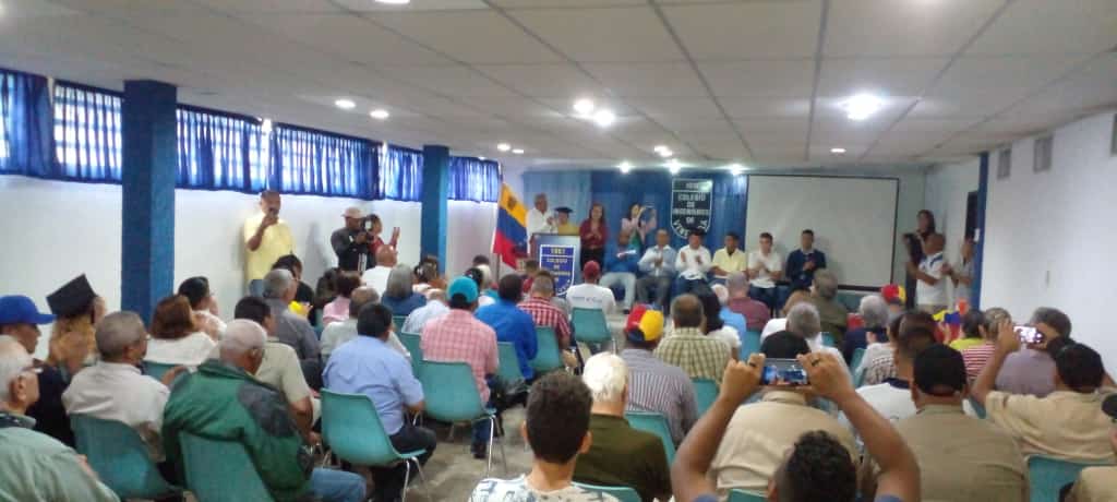 Unidad_Coincide's tweet photo. Representantes Sindicales de las Empresas Básicas,  presentes apoyando la #Proclama de los Universitarios de #CiudadGuayana, Dirigida en Apoyo al Candidato Presidencial "Edmundo González" @EdmundoGU https://t.co/ZHO7p5IQZs