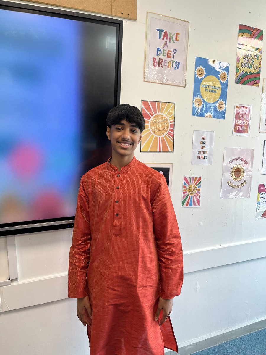 ChancellorsSch's tweet photo. Psychology 🧠🧑‍⚕️

Students presented their research projects on psychologists from around the world. The students were articulate and provided some fascinating studies. https://t.co/qttZQyiSNt