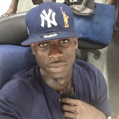 charlesSagna1's tweet photo. #NouvellePhotoDeProfil https://t.co/i8VMqMSq80