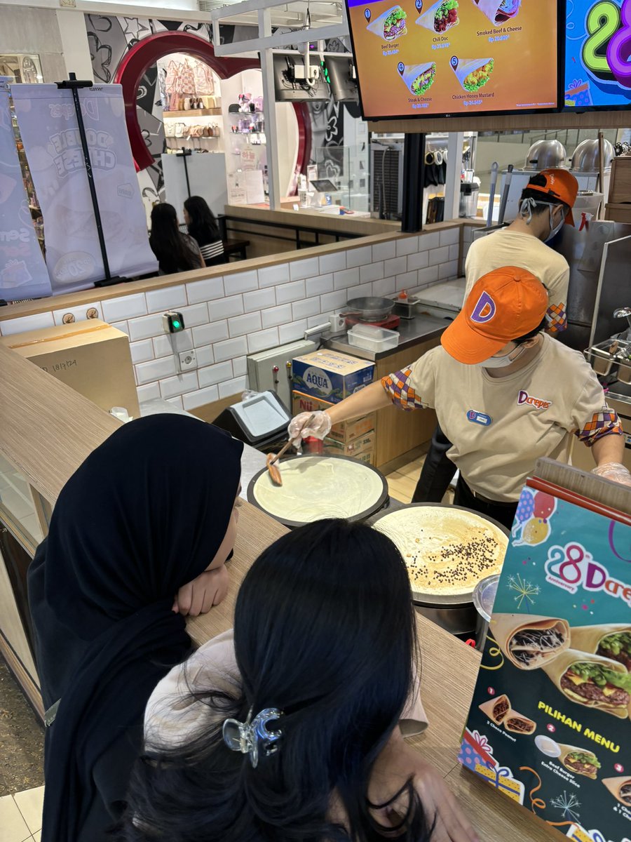 pulaujava's tweet image. hari hari