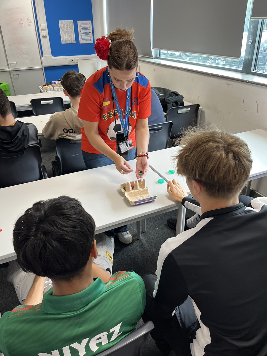 ChancellorsSch's tweet photo. Maths ➕➖➗✖️

This was explored through games in various cultures, specifically at Oware which is the national game of Ghana 🇬🇭 https://t.co/fLV4YIUaOF