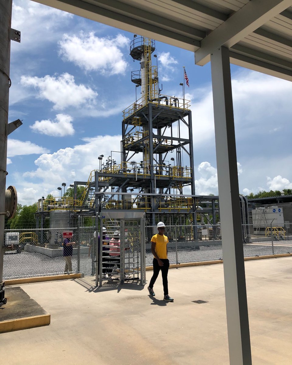 RiverParishesCC's tweet photo. This week, we invited students from Plaquemine High School to engage directly with our Dean of CTE and instructors and receive hands-on experience in both welding and the PET plant, gaining valuable insights into these dynamic fields.
#FutureTechnicians #Welding #CTE #PTEC https://t.co/bprxaC12RV