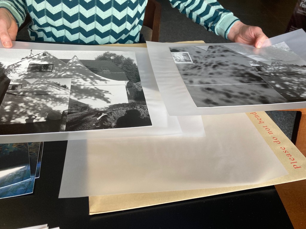 Metroland Cultures (@metrolandc) on Twitter photo In May, Metroland's Christy Eóin O’Beirne was selected for <a href="/an_artnews/">an_artnews</a> ’s 1st curator research trip hosted by PS2. Christy wrote about visiting Belfast & Derry~Londonderry to visit studios & galleries & what it offered his own curatorial practice. metrolandcultures.com/news/report-on… In May, Metroland's Christy Eóin O’Beirne was selected for <a href="/an_artnews/">an_artnews</a> ’s 1st curator research trip hosted by PS2. Christy wrote about visiting Belfast & Derry~Londonderry to visit studios & galleries & what it offered his own curatorial practice. metrolandcultures.com/news/report-on…