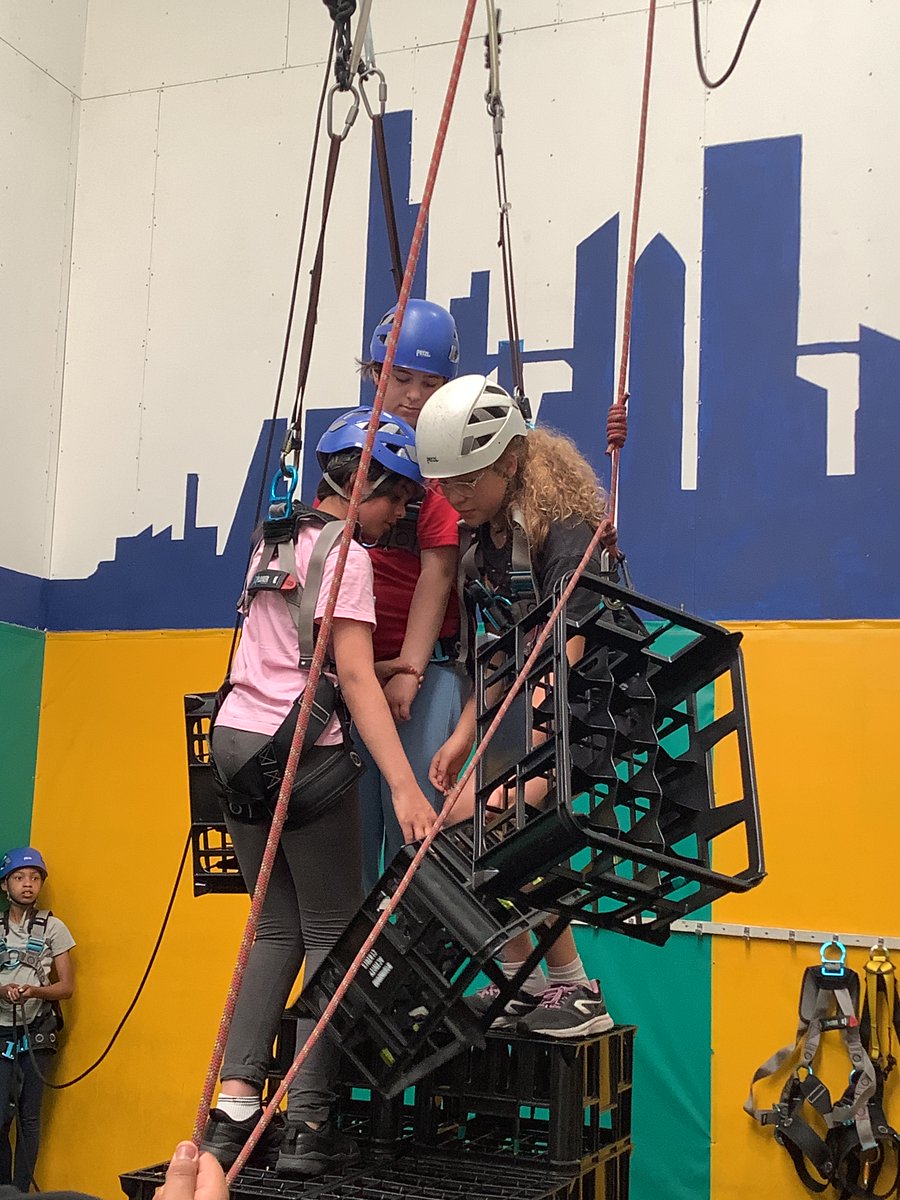 Crate challenge fun for Wave team! Well done to the Chocolate Labradors who were victorious!