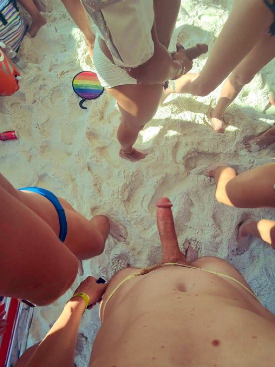 onlytopmen's tweet photo. Beach time 🥵 @niccoloneriof 

Top men for free 👇
https://t.co/tIdltkXoYJ https://t.co/vZ0nHKWBm7