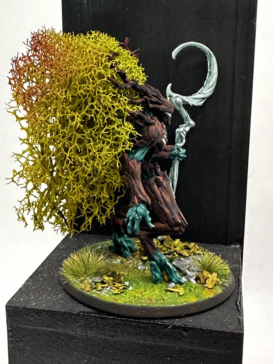 PSchlamazzle's tweet photo. Finished, base and all. This Twig Blight Chief was a lot of fun. Join me at https://t.co/cLBRbayJTX
#spacemarines #epicencounters #steamforgedgames #miniatures #gamesworkshoppaints #scale75paints #paulyschlamazzle #rescaleminiatures https://t.co/WOiPF1mNDZ
