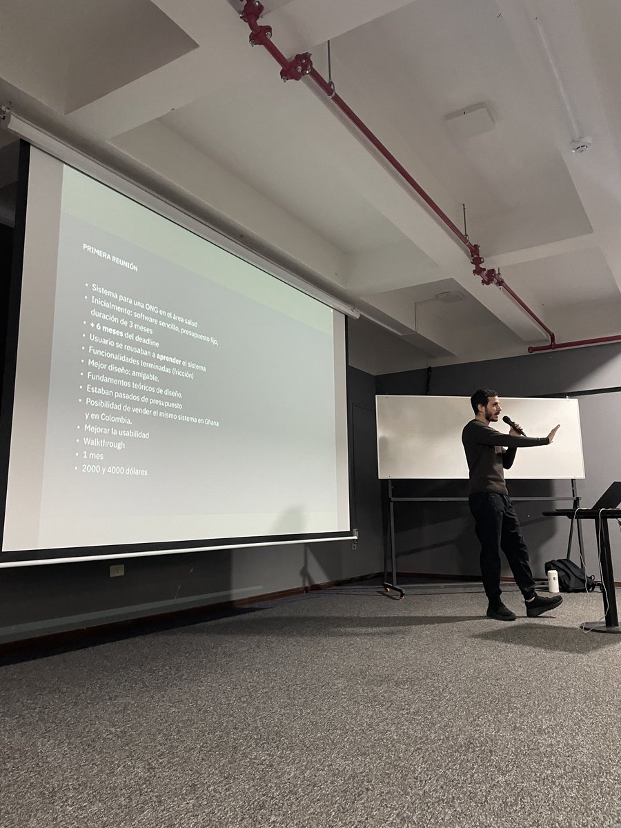 ¡Muchísima gente en el meetup de la Comunidad UX Paraguay anoche! Qué bueno que se puedan generar estos espacios para compartir. Gracias a <a href="/UcomPy/">Universidad Comunera</a> , MentorMate y Willdom por apoyar este tipo de iniciativas.