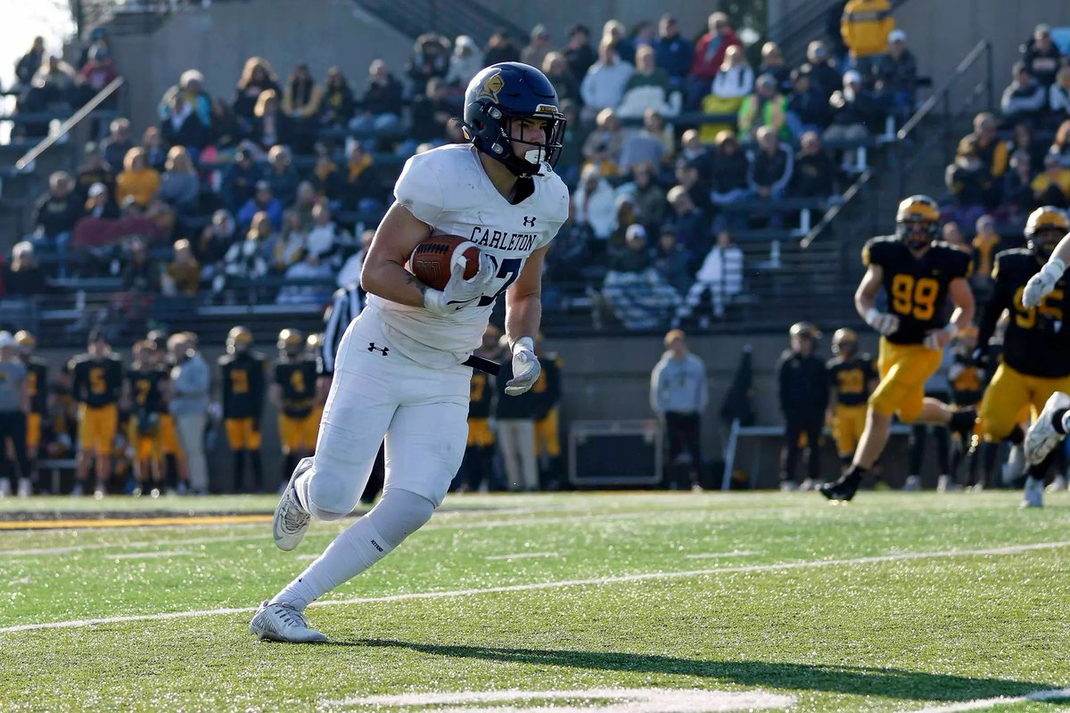 BradyKagan_77's tweet photo. After an awesome phone call last week with @CoachJournell I am honored to receive an offer from @CarletonFB! Thank you to @CoachLeeXiong and the other coaches at Carleton for this incredible opportunity! @tfledder @CoachMikeHillSF @COACH_PAPAS @MenloKnights https://t.co/N30Ie6kPhr