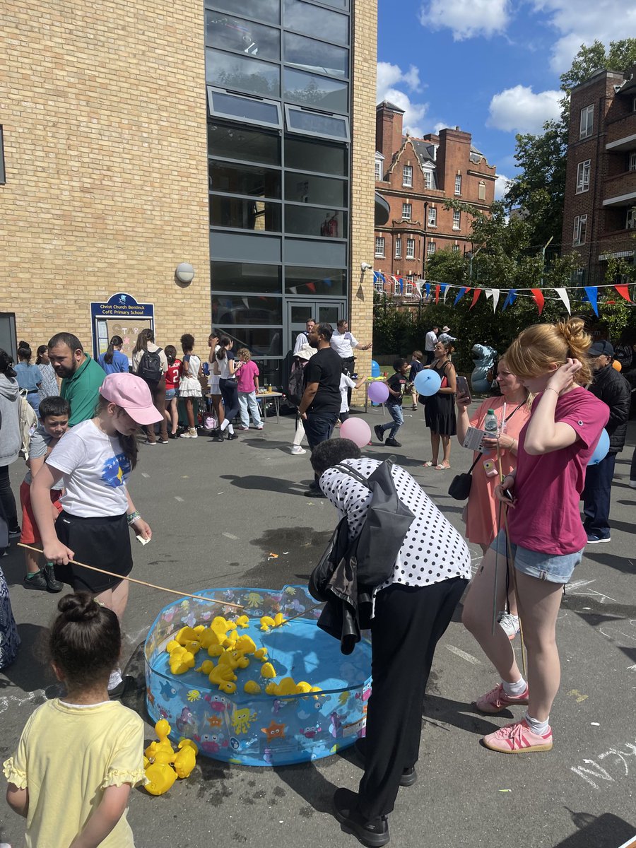 stpaulsmarylebone tweet media