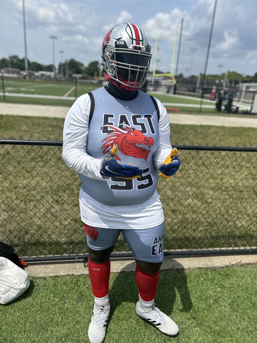 2024 interview with 6-5 375 DT/G/DE/T Darshawn Spragling Jr. from Akron East
daveburnworth.blogspot.com/2024/07/2024-i…
<a href="/DarshawnJr/">Darshawn Spragling Jr</a> <a href="/OHSAASports/">OHSAA Sports</a> @419FTBL <a href="/trelleallen/">Latrelle Allen</a> 
<a href="/TBoges2010/">Tony Bogan</a> <a href="/MicyrinM2620/">Micyrin miller</a> <a href="/jaikyhzmcintyre/">Jaikyhzmcintyre</a> @YoungerIsHim @Ughh_Donte <a href="/Cbibbs01/">Cali Cal🌴1️⃣</a> <a href="/Cjayyy3_/">Chris (Cj) Newell Jr. 3⭐️</a> 
<a href="/QJ23Sr/">Quinton “Zirale” Jones</a> <a href="/Marlin2x_/">Marlin Engram Jr</a> <a href="/alleastsports/">East Dragons Athletics</a>