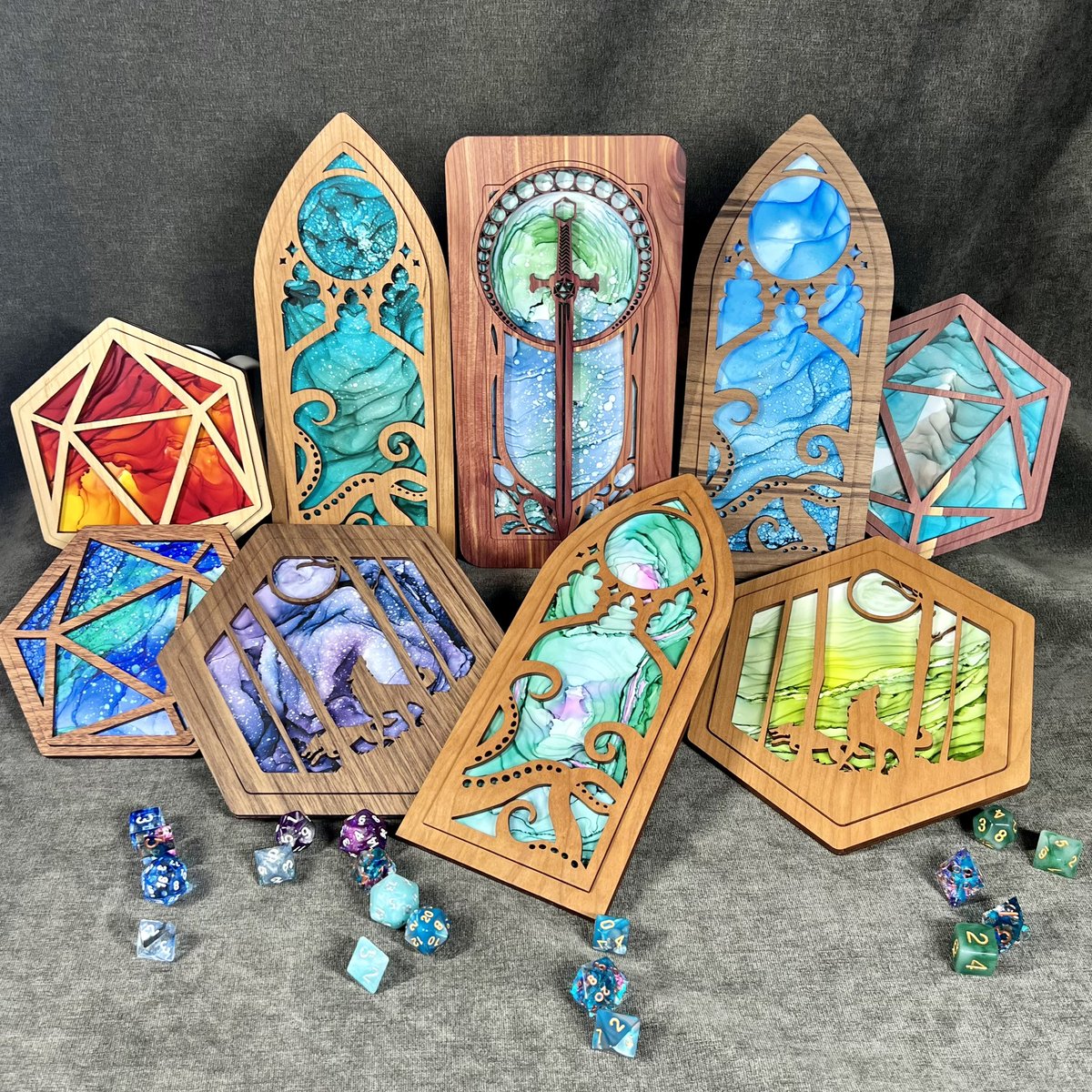 Works_of_whimsy's tweet photo. I may have made some new layer wall art and added it to the ones that need homes! https://t.co/90YyPUPvMb