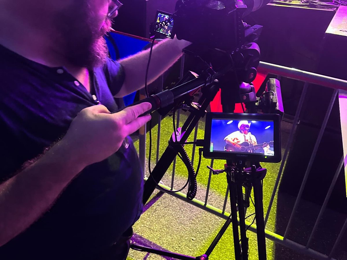 Hot but fun 4th of July coverage of the Toby Keith tribute at Louisiana Downs #fairfieldstudios