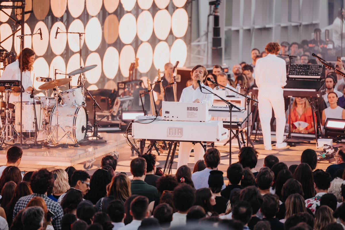 Paris Aéroport tweet media