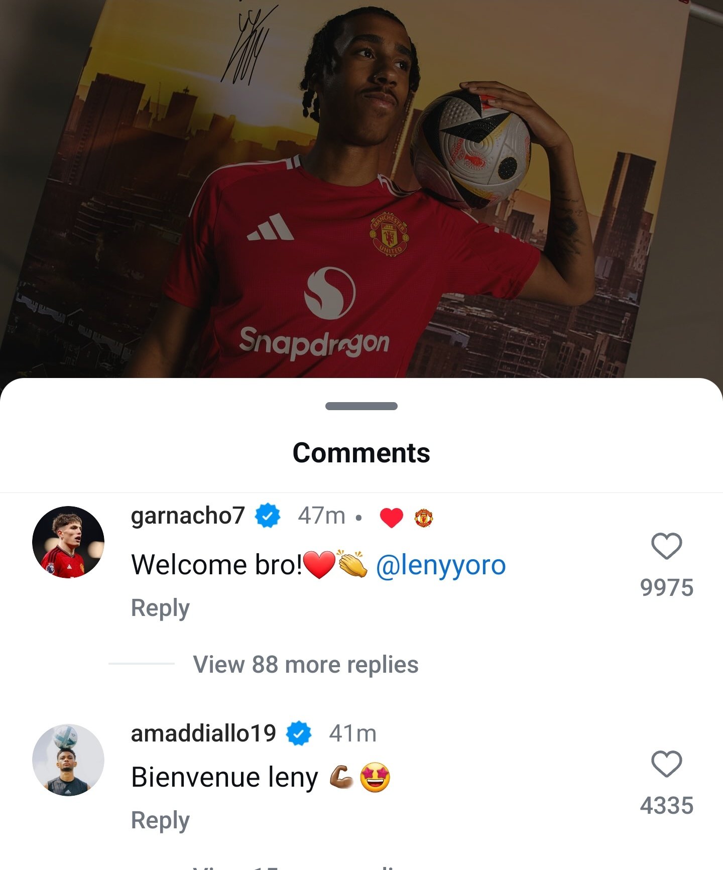GSy4MELX0AAvcE-