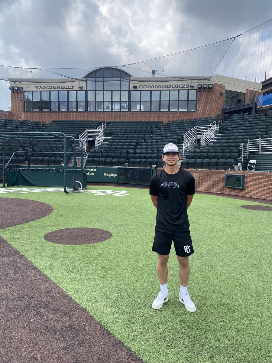 Congratulations to William Cutshall for winning the Best Hitter award at the Vanderbilt Prospect Camp this week! Go Cats!