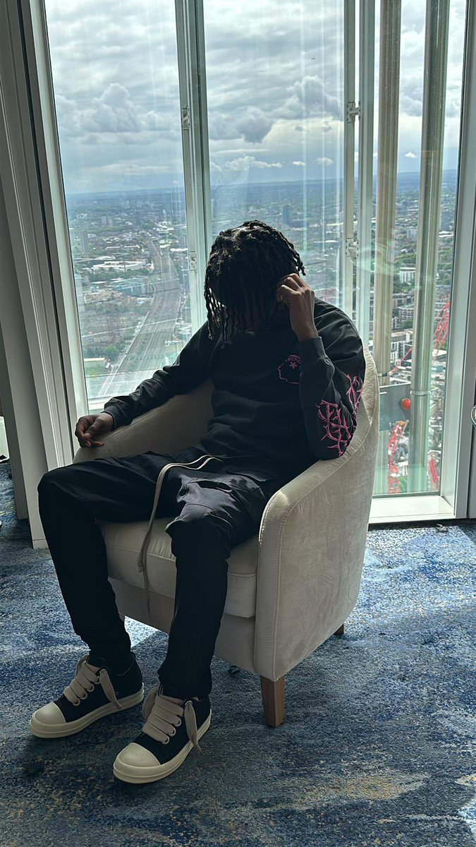 terrellwestt's tweet photo. therapy first drop tomo crazy https://t.co/7E8nxkFAA0