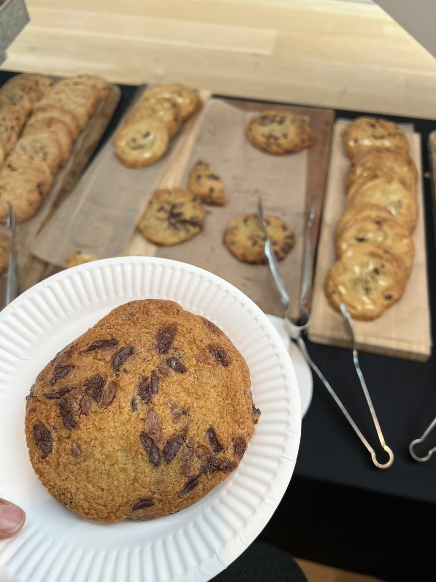 That’s a wrap #PGDiversitySummit24, so many valuable reflections about being a better ally, improving research culture, and understanding challenges of diverse underrepresented PGRs. Thank you @Success_Leeds for funding travel (and special mention for the best 🍪 I’ve ever had!)