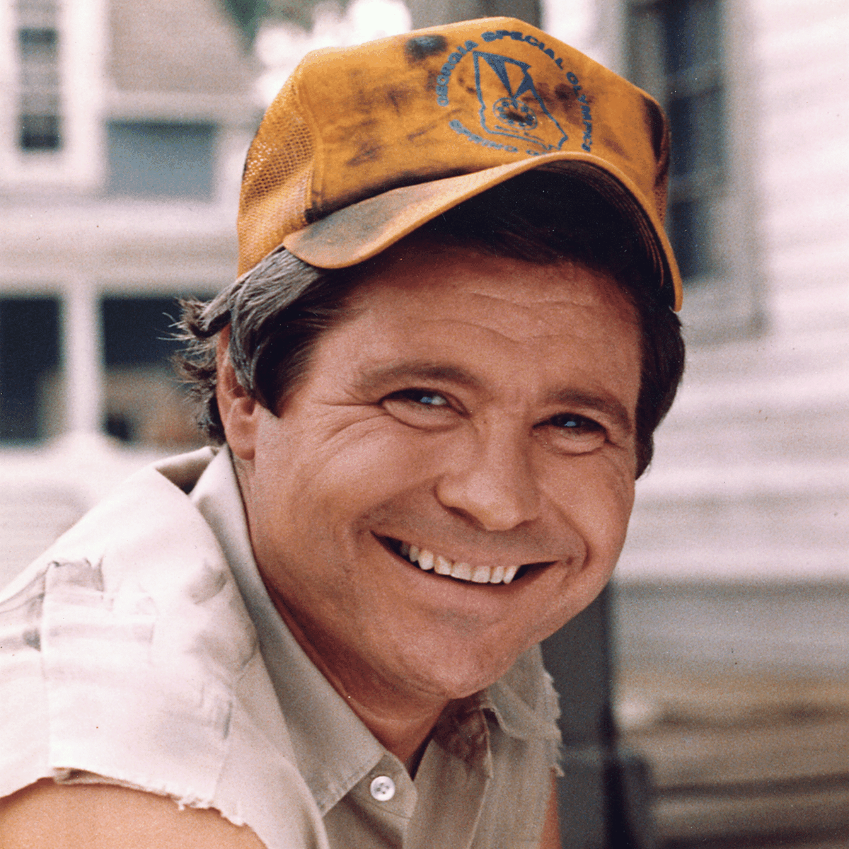 On Friday, we're excited to visit with Tom Wopat (Luke from Dukes Of Hazzard)

He is part of the AMAZING LINE-UP for the 25th Anniversary of "Cooter's Place"

cootersplace.com/cooters-25th-a…