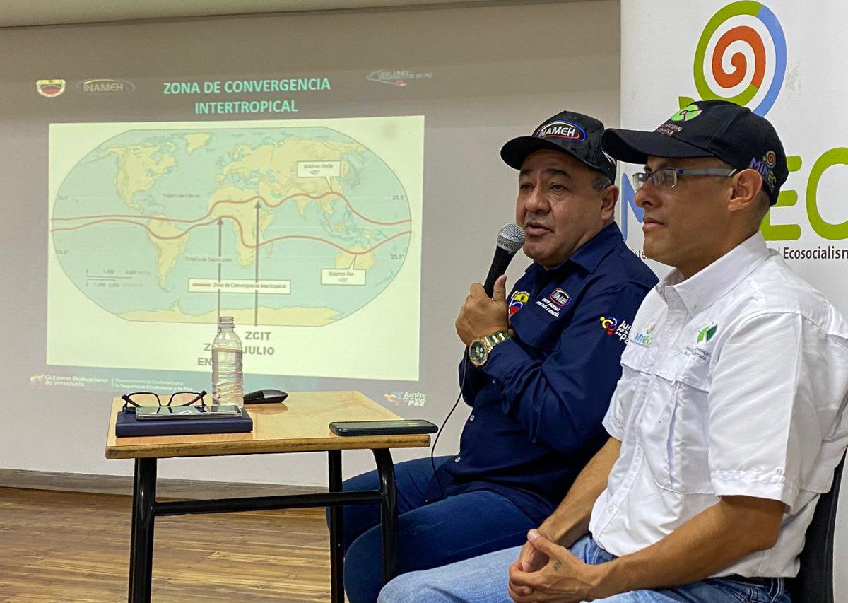 MinecOficial's tweet photo. 🌱✨️Videoconferencia sobre la situación meteorológica en Venezuela, en la cual se abordó la identificación, evaluación y gestión de riesgos, asociados a eventos extremos consecuencia de la crisis climática. https://t.co/GULLXOqZ4r