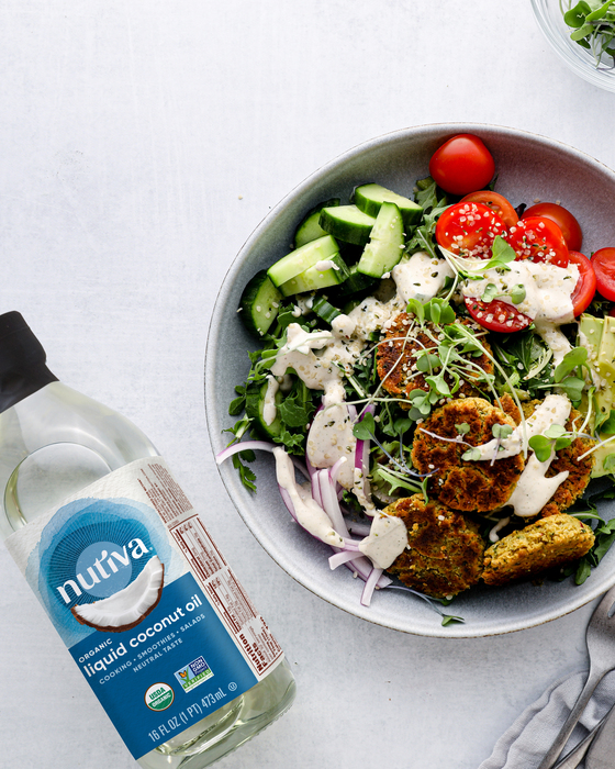 There’s a reason this plant-based Falafel Bowl is one of the most popular recipes on our blog – it’s simply delicious! Get the recipe here: bit.ly/3zY3Nsb