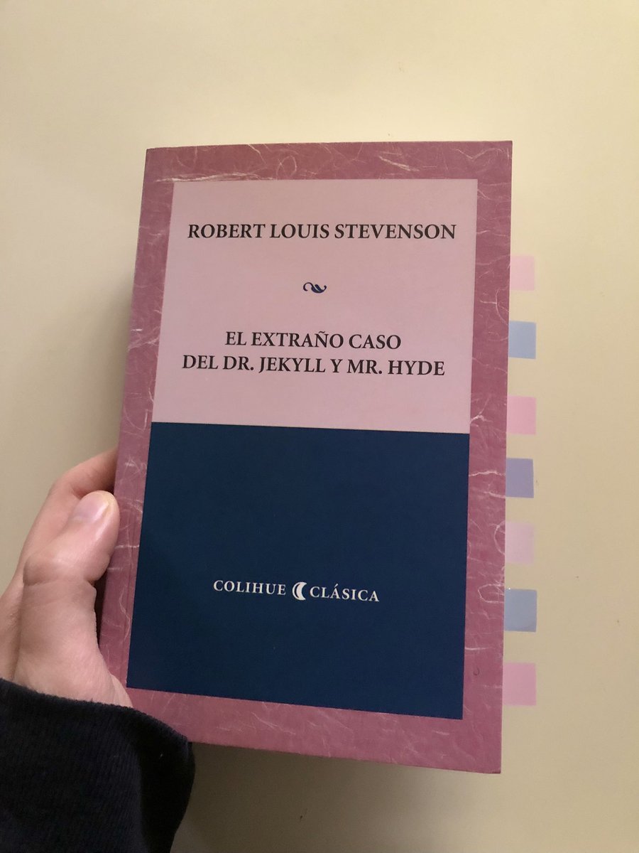 wutheringcrime's tweet photo. (🫀🕯️) CLÁSICOS PARA PRINCIPIANTES: El extraño caso del Dr. Jekyll y Mr. Hyde.

En esta reseña, voy a contarles por qué considero que este libro es una maravilla y me parece muy accesible para aquellas personas que no están acostumbradas a la lectura de los clásicos. https://t.co/bSsGZJXK3j
