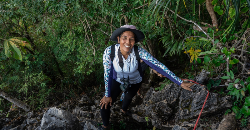 hlcchampions's tweet photo. How does a community thrive amidst climate change? By embracing tourism that respects nature!

Discover Chuene's inspiring journey. 

Read more👇🏼