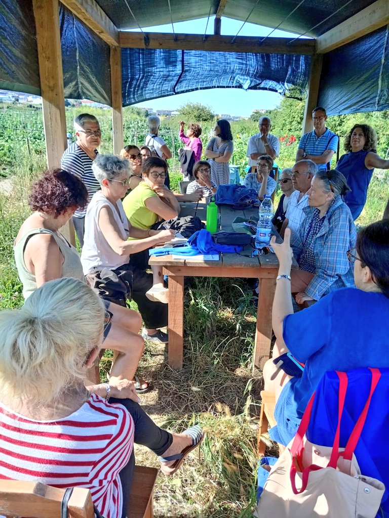 Hoy volvemos a las hortas do Agra do Orzán. Un lugar privilegiado con una comunidad viva. Las hortas como espacio de resistencia, la mejor Coruña.