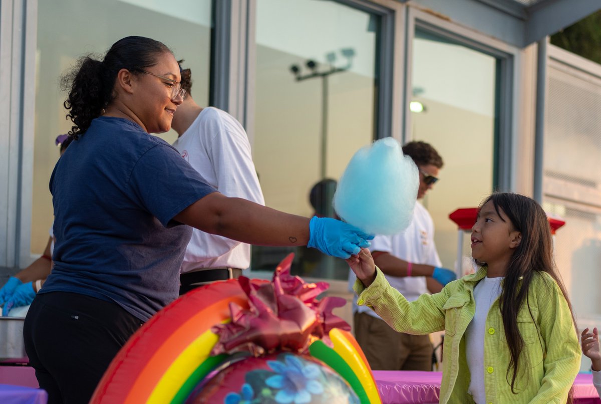 CountyofLA's tweet photo. Join @lacountyparks this summer for Parks After Dark! Enjoy fun-filled activities like live concerts, outdoor movie nights &amp; more🌙

See the schedule: https://t.co/x8L0wVc82j https://t.co/l62TQQ5R8E