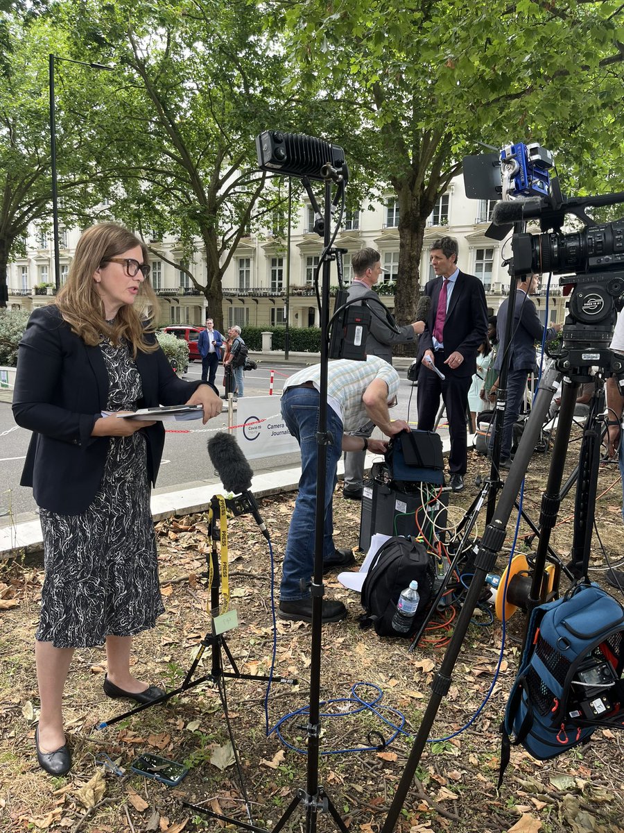 Elena Bailey (@elenabailey2000) on Twitter photo Busy day for <a href="/BBCNews/">BBC News (UK)</a> at the Covid Inquiry, bringing you all the info on the first report! Busy day for <a href="/BBCNews/">BBC News (UK)</a> at the Covid Inquiry, bringing you all the info on the first report!