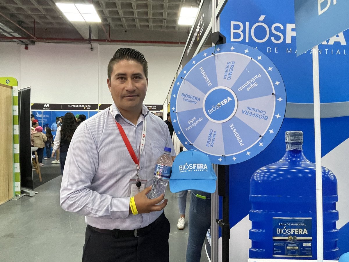 aguabiosfera's tweet photo. Presentes en Quito para saciar tu sed en la Feria de Emprendedores de Cervecería Nacional, CN S.A.
#RichardCarapaz #aguabiosfera #Quito #Tenderos #emprendedores https://t.co/rWyXU9A15P