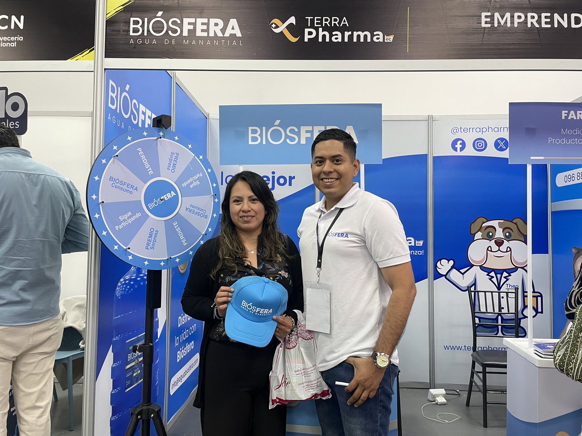 aguabiosfera's tweet photo. Presentes en Quito para saciar tu sed en la Feria de Emprendedores de Cervecería Nacional, CN S.A.
#RichardCarapaz #aguabiosfera #Quito #Tenderos #emprendedores https://t.co/rWyXU9A15P