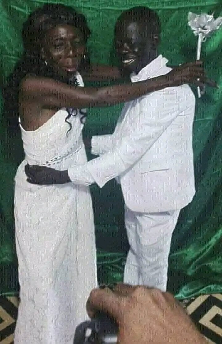 PrinceEhom's tweet photo. This is the late Samaguan, he was one of Liberia's youngest and finest actors.
May his soul rest in perfect peace and light perpetual shine upon him.
He will always remain in our hearts.
#Angie #leak #Chinnia #AsomacyWhy #Agenda111 https://t.co/Ysi2ZXGkzM
