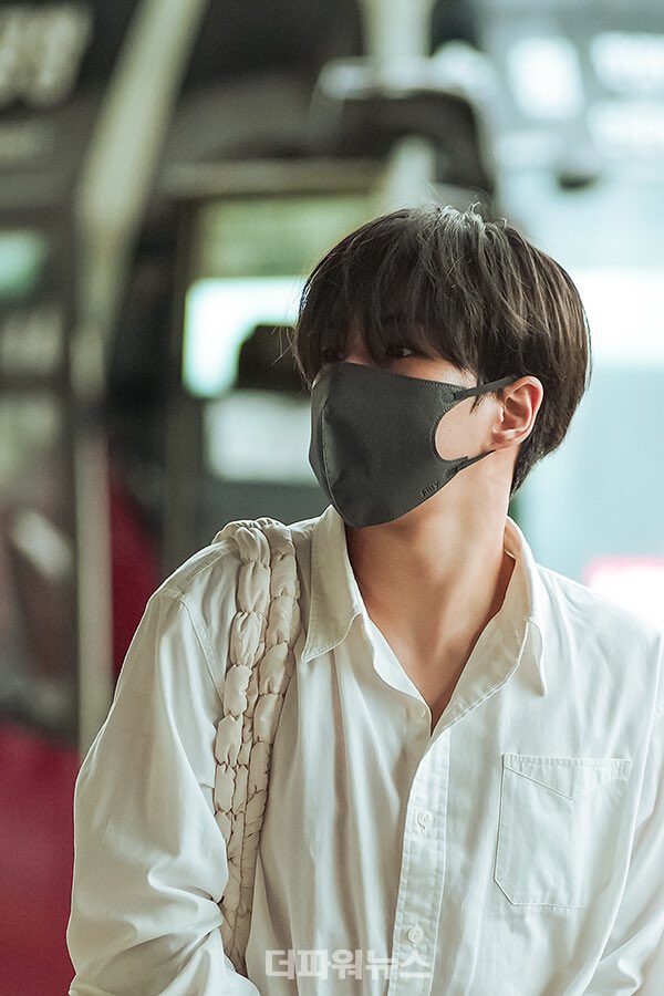 기사사진이 어떻게 화보야