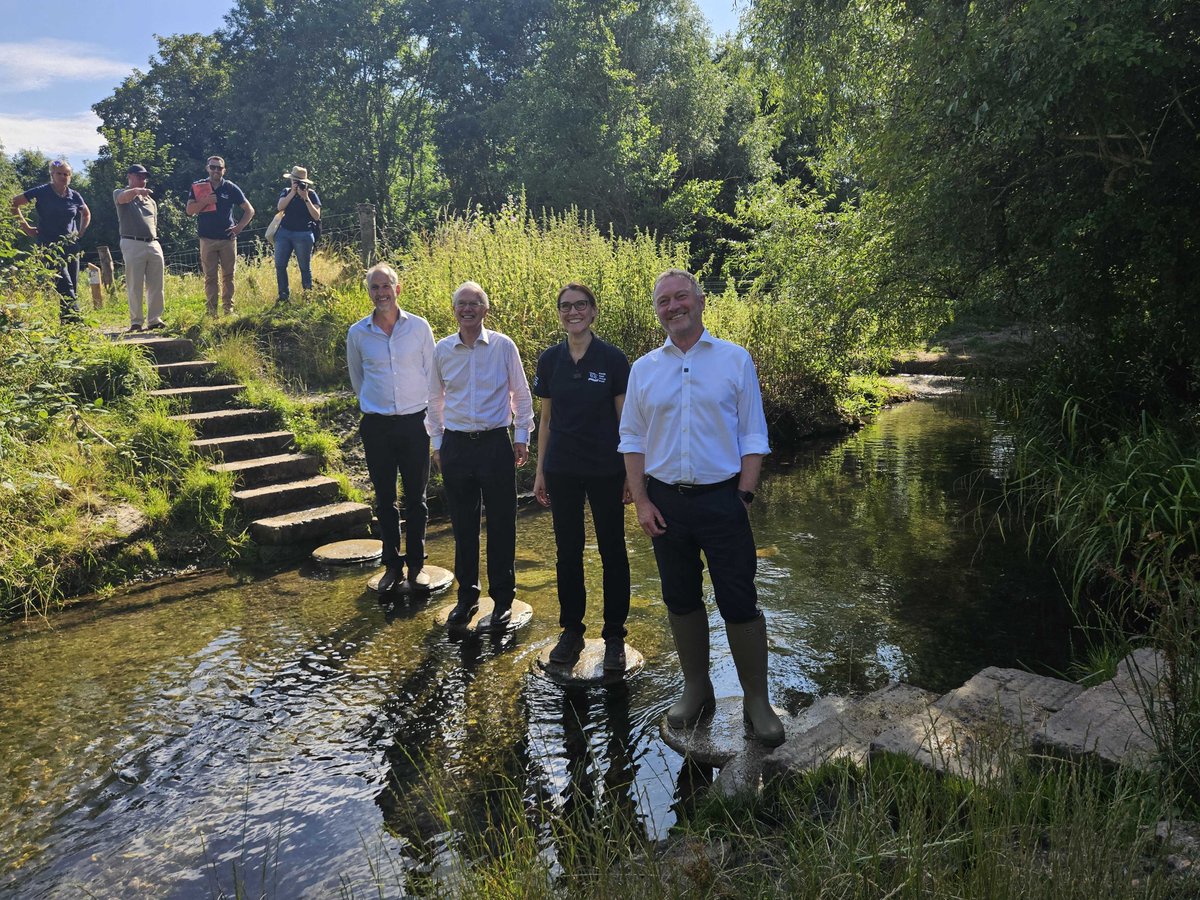 The Rivers Trust (@theriverstrust) on Twitter photo We were glad to hear Gov recognise that improving water quality is vital in the #KingsSpeech with plans for water industry reform.
But, ambitious action is needed on agricultural pollution, road run-off & over-abstraction too.
Today we put this message directly to <a href="/SteveReedMP/">Steve Reed MP</a>. We were glad to hear Gov recognise that improving water quality is vital in the #KingsSpeech with plans for water industry reform.
But, ambitious action is needed on agricultural pollution, road run-off & over-abstraction too.
Today we put this message directly to <a href="/SteveReedMP/">Steve Reed MP</a>.