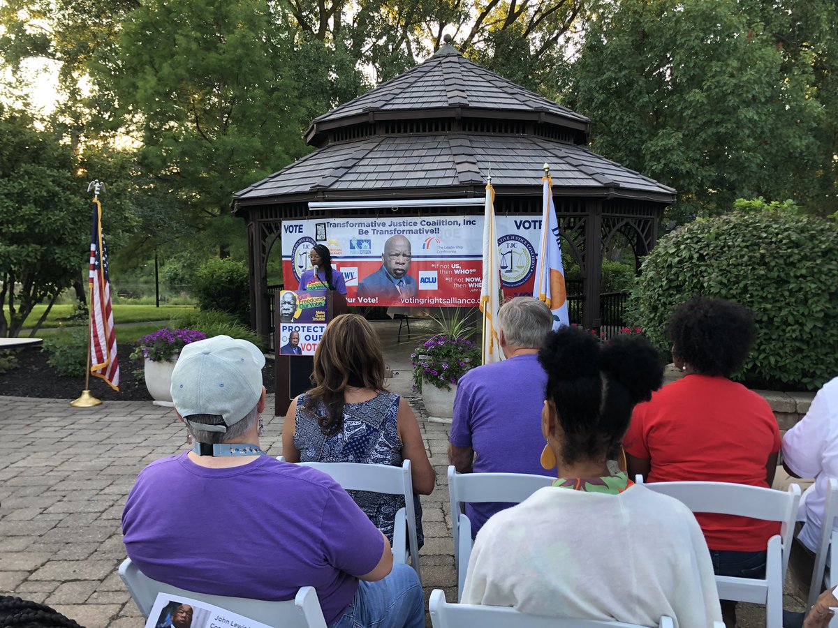 Vera Miller tweet media