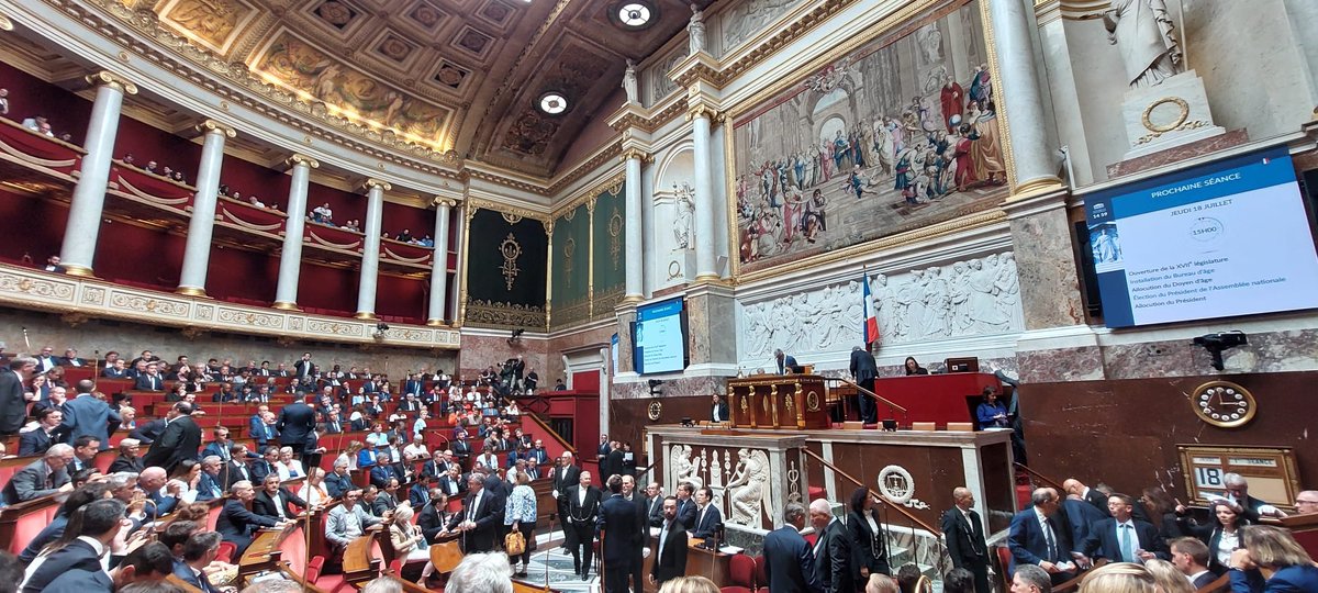 LaurentMazaury's tweet photo. Première séance à l’Assemblée nationale ! 🗳️🇫🇷 https://t.co/aPhMc5MT8w