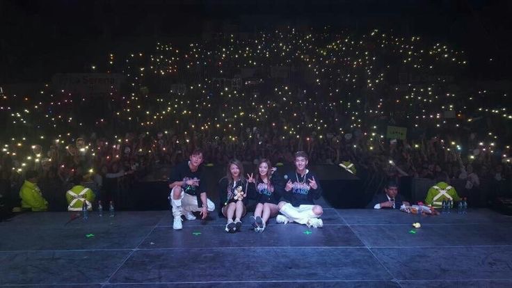 JIWOOLOOKS's tweet photo. we made it?                              yes, we did. https://t.co/mIRfFZXZho