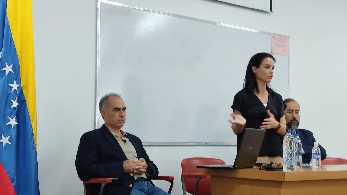 En este momento se desarrolla el Conversatorio: El 28J y más allá. Elecciones y Gobernabilidad 2024-2025.

#Elecciones2024 #EleccionesVenezuela #JesúsMaríCasal #RobertoPicón #MercedesMalavé